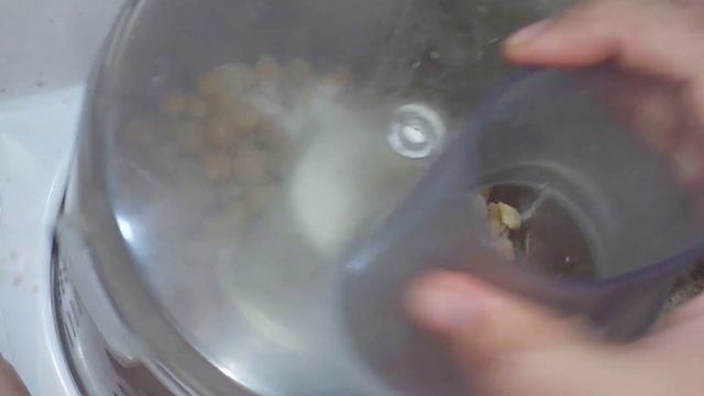 The BEST Homemade Hummus Recipe - Taste the Difference! смотреть онлайн