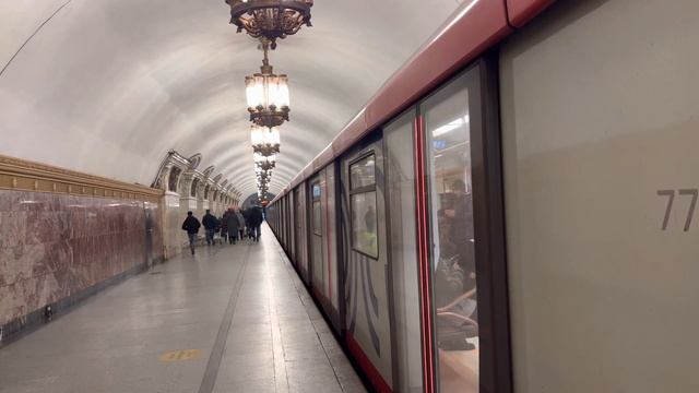 Москва 2020 с маршрутом 016 на станции Проспект Мира смотреть онлайн