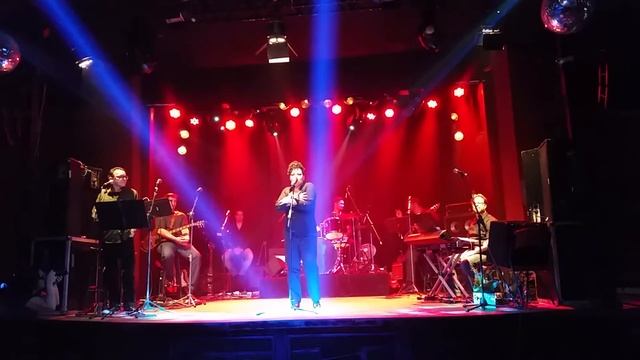 "Se tu faz pra Mama", por Célia Portela смотреть онлайн