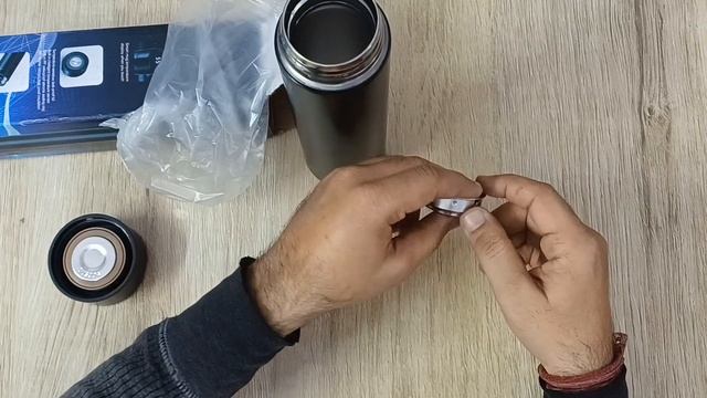 Smart Cup LED Temperature Display / SMART THERMOS BOTTLE смотреть онлайн