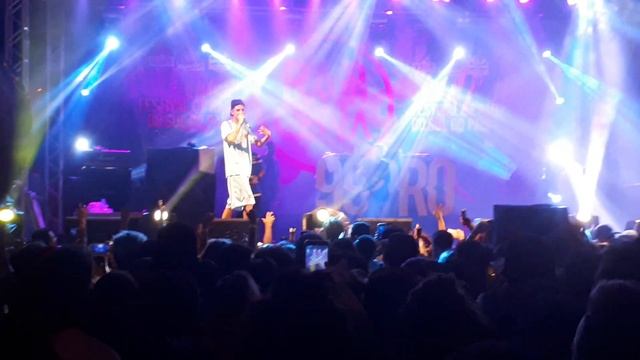 Rap in cena POA / Meno Tody - Querendo foto, pra fica bonitão sem neurose смотреть онлайн