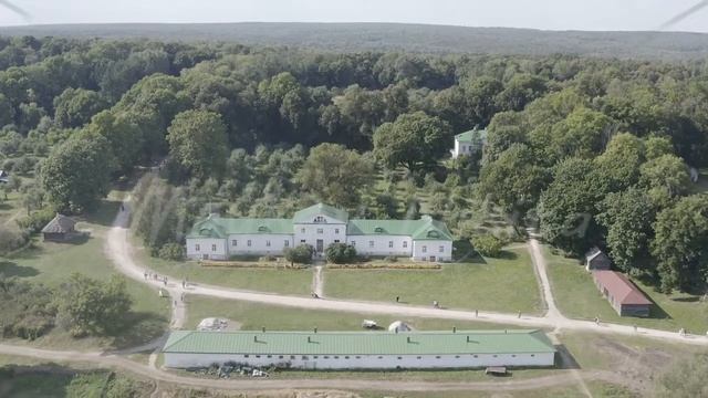 D-Log. Yasnaya Polyana, Russia. Lev Nikolaevich Tolstoy was born and lived most of his life in Yasn смотреть онлайн