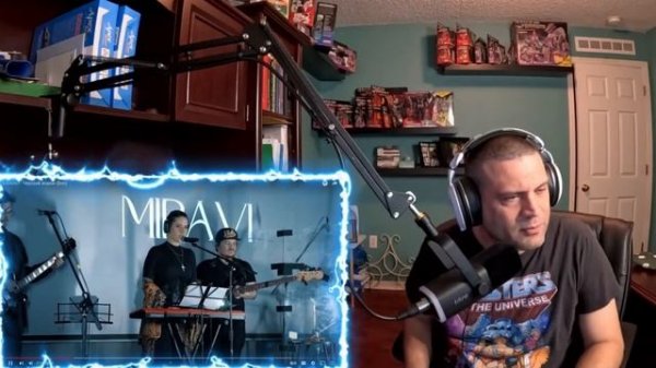 I can't believe what I am hearing with her!! | MIRAVI - Черный ворон reaction