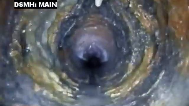 Amazing Footage of a Sewer Line Pipe Camera Inspection Finds a Wedding Ring смотреть онлайн