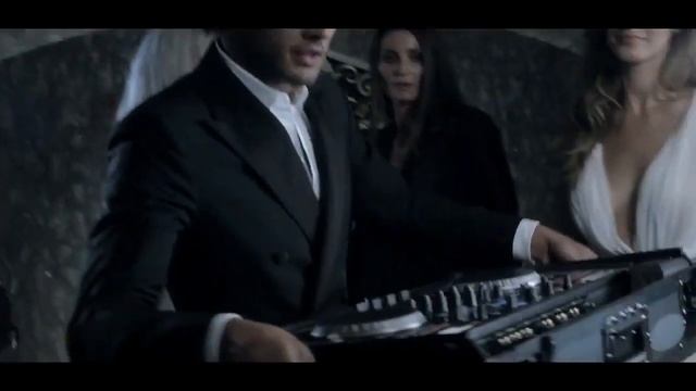 Gisele bündchen Commercial - 212 VIP Rose, Carolina Herrera смотреть онлайн