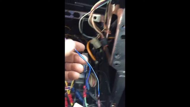 Amplifier pop fixed! Fix radio pop 12v to 5v converter in 2005-2009 Mustang GT Pioneer AVH-4300 DV смотреть онлайн