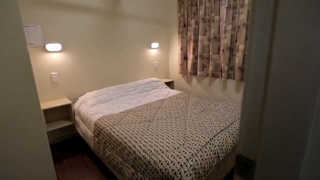 Foreshore Holiday Park - Mid North Coast - by Grasshopper Travel смотреть онлайн