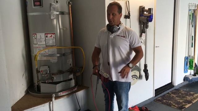 How To Find Plumbing Leaks Using LeakTronics Plumbers Kit смотреть онлайн