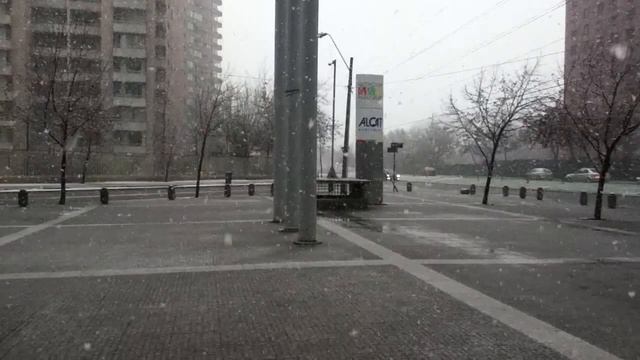 Nieve en Las Condes, Santiago, Chile - Jueves 18 de Agosto 2011 [02] смотреть онлайн