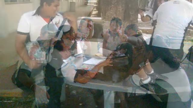 Qu!ero-Mas смотреть онлайн