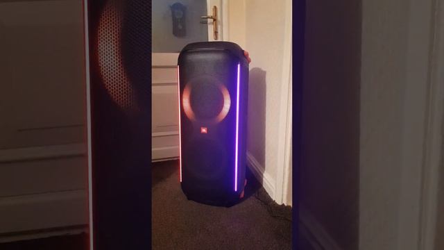 JBL Partybox 710