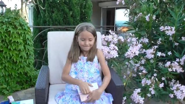 УРА! Подарки! Супер распаковка в День рождения! смотреть онлайн