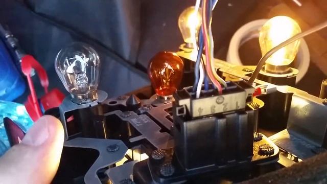 Bmw Rücklicht defekt? [ LÖSUNG ] Massenkabel Fehler смотреть онлайн