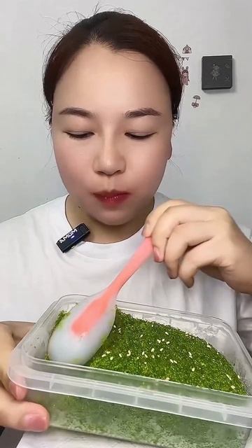 [ ASMR ] delicious crispy flying fish roe 맛있는 바삭한 날치알 #1725 смотреть онлайн
