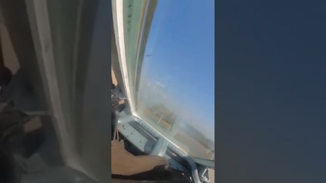 В небе Су-25 поддерживают наступление. смотреть онлайн