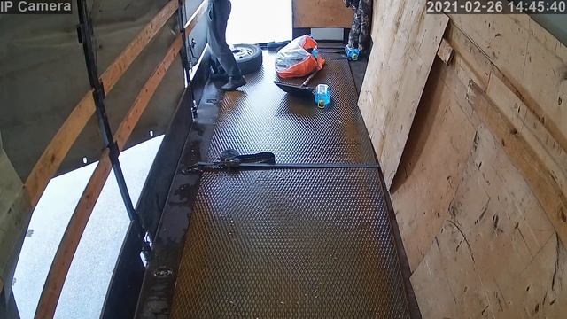 ВЫГРУЖАЕМ РЕФЛЕННЫЙ ЛИСТ 1.5 ТОННЫ #1 смотреть онлайн