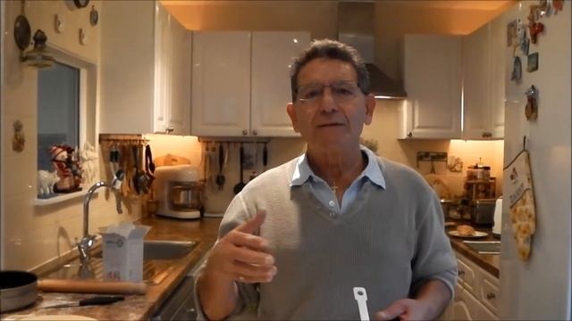HOW TO MARZIPAN MY FRUIT CAKE - STAVROS KITCHEN - смотреть онлайн
