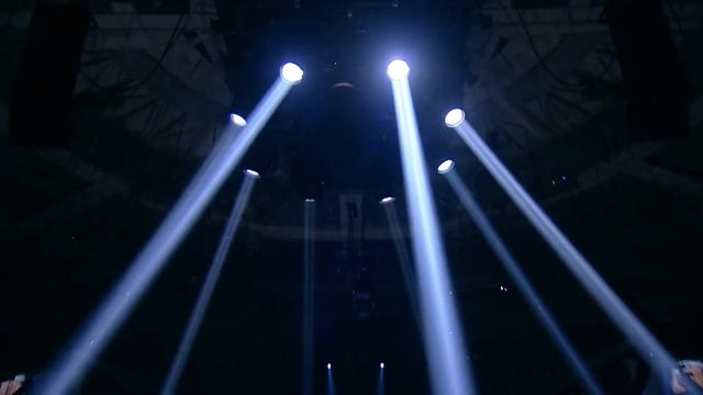 Полина Гагарина - Колыбельная (Шоу "Обезоружена", Live at Мегаспорт, Москва, 2019) смотреть онлайн