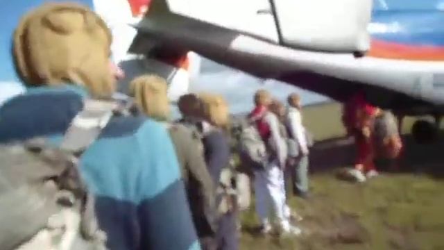 Идем в самолет смотреть онлайн