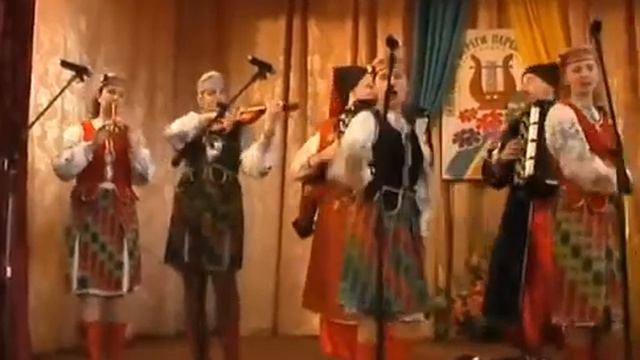 "Ой вийду я на вулицю..."-Троїсті музики смотреть онлайн
