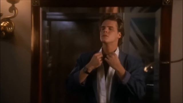 Miss Amanda Jones (from Some Kind of Wonderful, 1987) смотреть онлайн