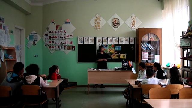 Урок казахского языка. "Знакомство с алфавитом" смотреть онлайн