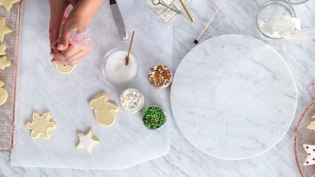 The Williams Sonoma Guide to Decorating Holiday Cookies смотреть онлайн