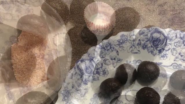 Домашни бонбони “Вишнев шоколад”-лесна рецепта с уникален вкус на ядки, вишни и черен шоколад смотреть онлайн