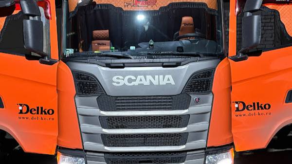 Обычный заезд на Стоянку зимой на фуре. смотреть онлайн