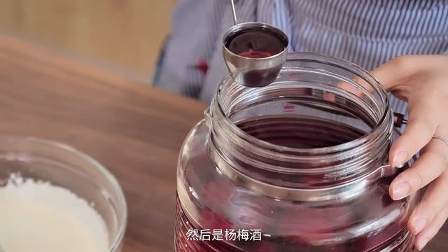 [Eng Sub]Grapefruit frozen yogurt/Bayberry wine/Peach sorbet gelato 咦，这些冰品，我怎么越吃越醉？【曼食慢语】 *4K смотреть онлайн