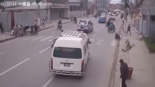 Live Nepal Earthquake Recorded on Camera смотреть онлайн