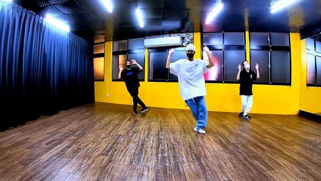 Chris Brown - Outy When I Drive ft. Rich The Kid, Yella Beezy | Free Style by Worm Lin #安德烈斯街舞學院 смотреть онлайн