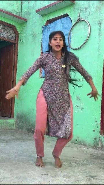 Village Girl Romantic Dance смотреть онлайн