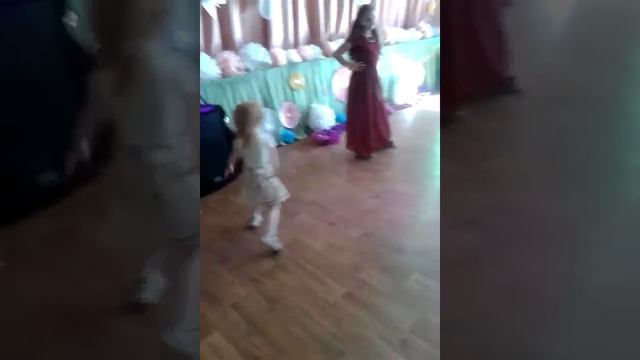 Я на дескотеки 😜👑👗 смотреть онлайн
