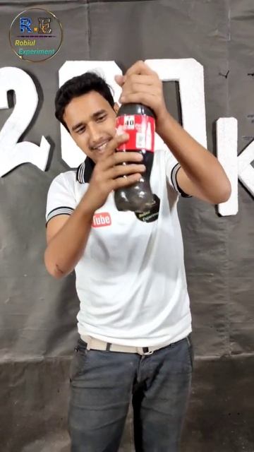 Coca-Cola Colour Change Magic Trick -#shorts смотреть онлайн