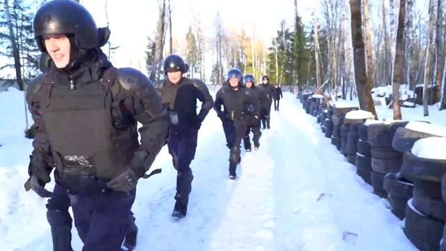 В столице проходят практические занятия с сотрудниками патрульно-постовой службы милиции смотреть онлайн