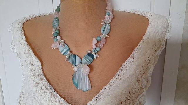 Серия "От кутюр". Лот: "Утро". Авторские украшения из натуральных камней. смотреть онлайн