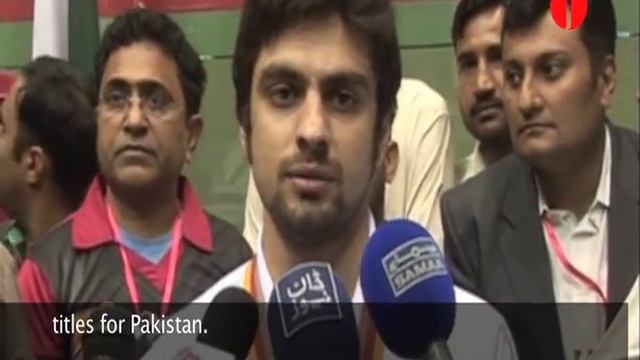 After 15 years, Amir clinches squash victory for Pakistan смотреть онлайн