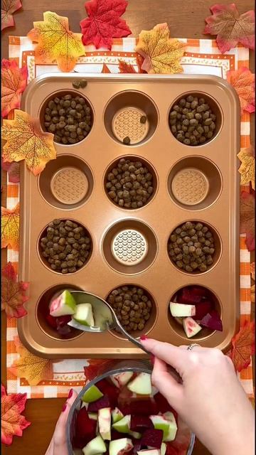 Feed your dog these 3 foods this Fall! 🦃🍏 #shorts смотреть онлайн