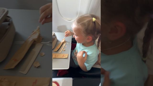 Обзор ланча в бизнес-классе: что подают на борту? ✈️🍽️