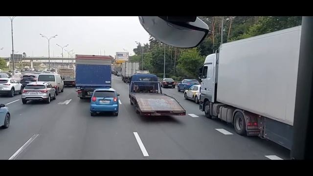 Выезд на МКАД, что должен знать водитель фуры. смотреть онлайн