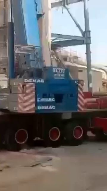 120 ton crane for bestway working Miyawali site смотреть онлайн