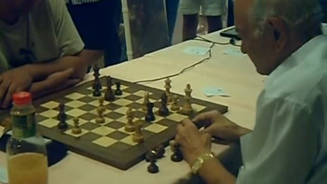 Viktor Kortchnoi vs Jorge Iglesias 5 de 5.wmv смотреть онлайн