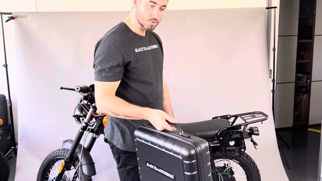 Side Bags (DE) смотреть онлайн