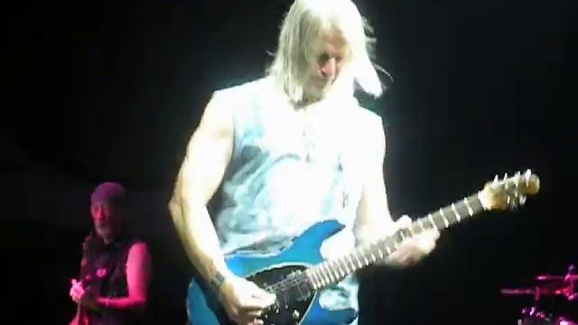 Steve Morse (Deep Purple) - The Well-dressed Guitar, Thessaloniki 2009