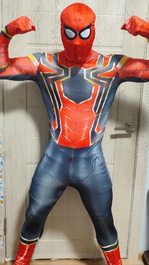 ЧЕЛОВЕК ПАУК И ТРЮКИ