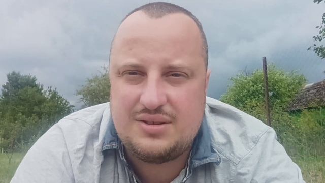 Шпильберг: когда друзья становятся врагами. «МакЛарен» замахнулся на «быков» | Чердачок Комментатор смотреть онлайн