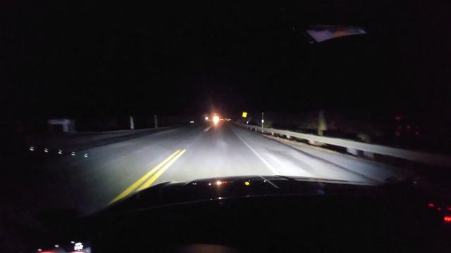 Diode Dynamics SS3 pro fogs driving at night. Impressive! смотреть онлайн
