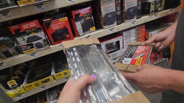 ЗАКУПКИ с Мужем Проблема с Глазом Три магазина смотреть онлайн