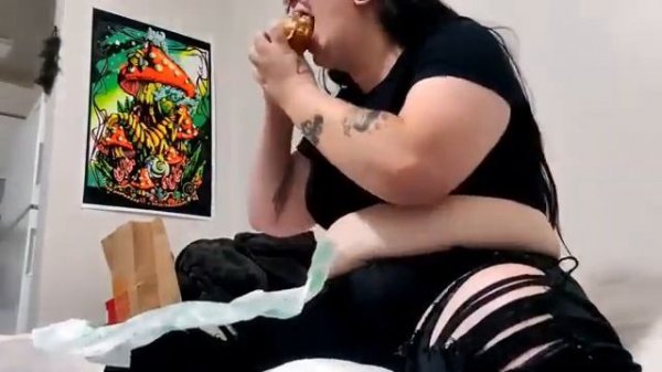 Stuffed belly, belly play, bloated belly, fat belly